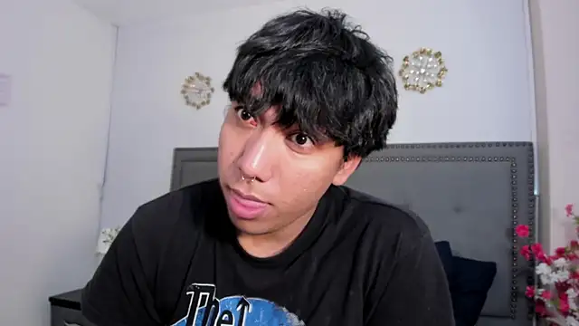 Czat XXX na żywo – jhoan_evanss