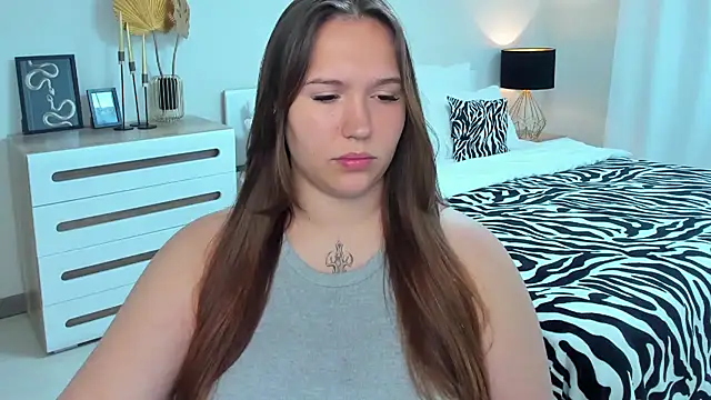 Živý XXX chat Carolina__Sweet