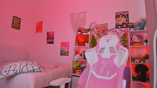 Mia_WaterFall Adlı Modelin Canlı XXX Sohbeti