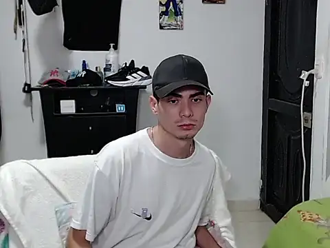 Zac_Efront's Live XXX Chat