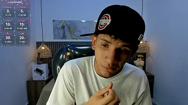 JDWhite18 Live XXX-chat