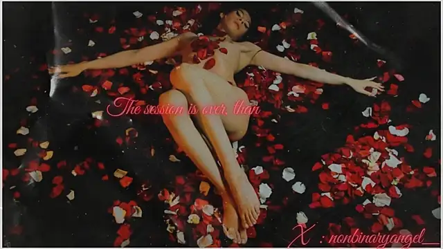 nonbinaryangel 即時 XXX 聊天