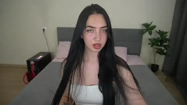 Chat XXX en directo de WildKittenX_