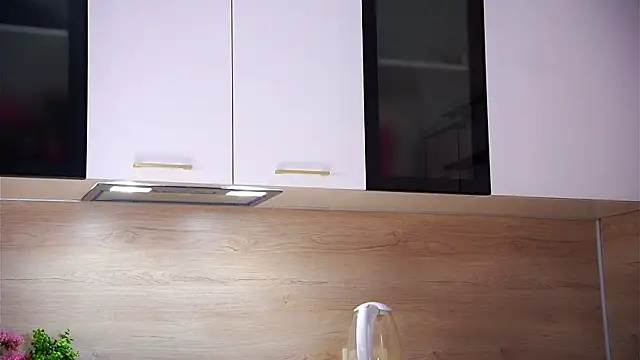 SunnivaCovil's Live XXX Chat