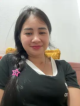 LittleSun_ Adlı Modelin Canlı XXX Sohbeti