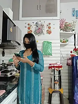 Kaur_Simran_01 লাইভ XXX চ্যাট