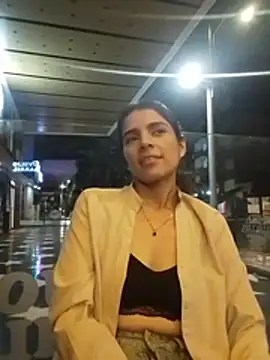 EvaMiranda 现场XXX聊天