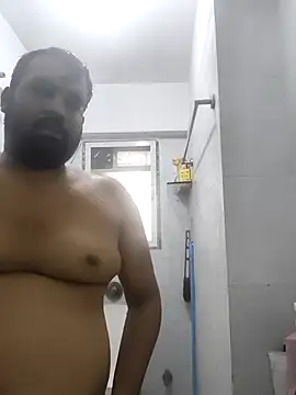 vinay_smalldick Adlı Modelin Canlı XXX Sohbeti