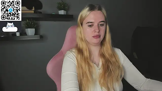 Betany_foxs' Live XXX Chat