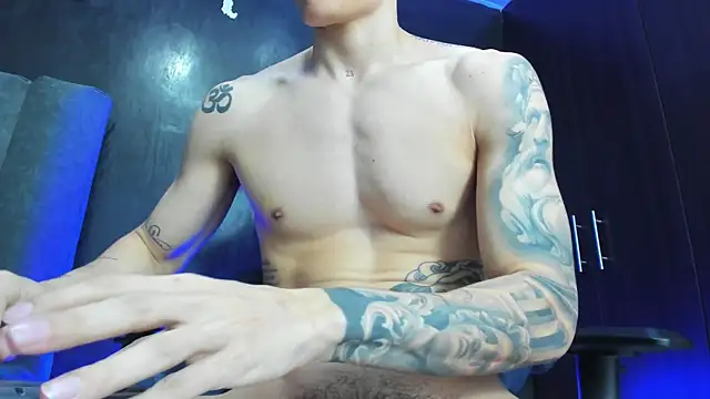 Enzo_Maserati 라이브 XXX 채팅