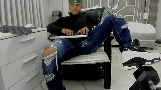 Chat XXX en directo de master_leather