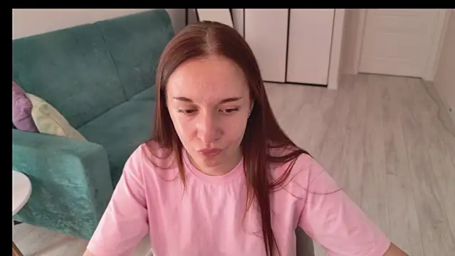 Ola_Queen's Live XXX Chat