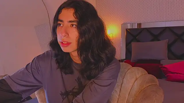 ryo_light Adlı Modelin Canlı XXX Sohbeti