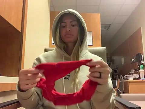 TheFitFreak live XXX chat