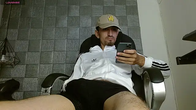 MykeCastle Live XXX-chat