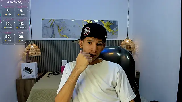 JDWhite18n Live XXX chat
