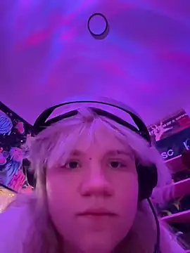 XXX chat uživo modela Cutiepiespanks