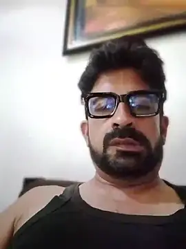 دردشة XxX_KING30 الجنسية المباشرة
