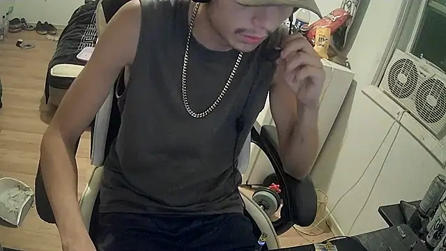 Chatroom XXX en direct de zigzog_