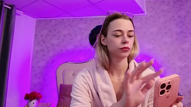 Chat +18 de GracieCute ao vivo