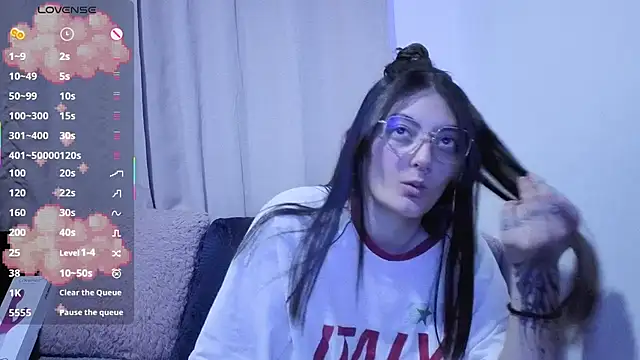 lessliee22_'s Live XXX Chat