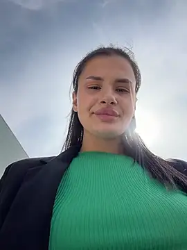 MiraReach 라이브 XXX 채팅