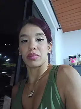 CindyMosk Chat XXX in diretta