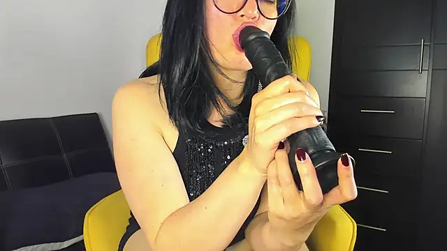 adriana71 – Naživo XXX chat