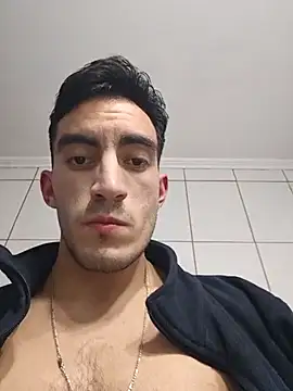 Živý XXX chat TommyMomentum