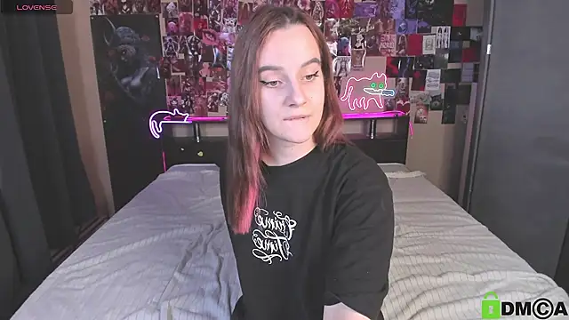 Czat XXX na żywo – Naomi1Hinata