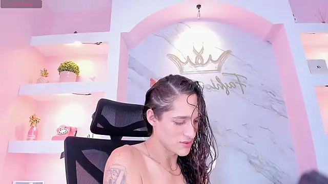 CandyDance1_ – Naživo XXX chat