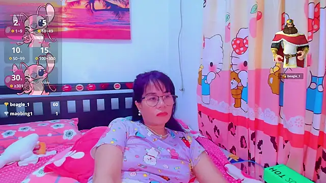 Czat XXX na żywo – Elegantpinay25