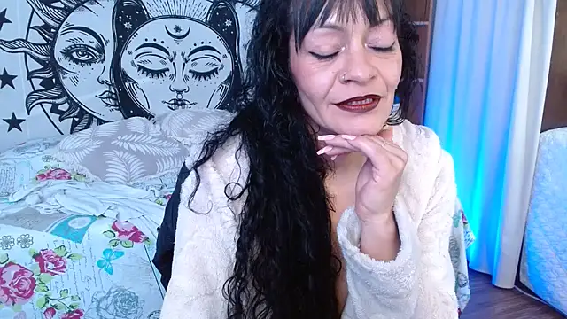 Czat XXX na żywo – _Alexandra_Jones