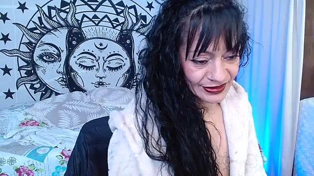 Czat XXX na żywo – _Alexandra_Jones
