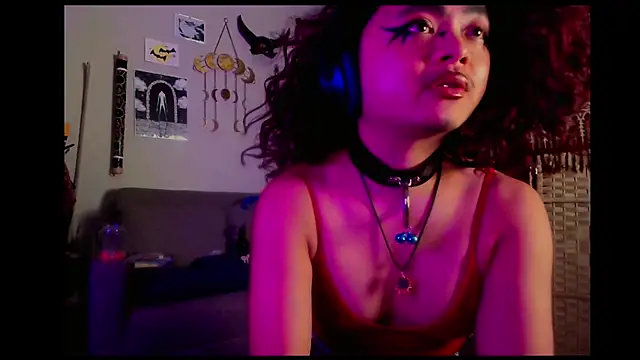 DemonessAzazel's Live XXX Chat