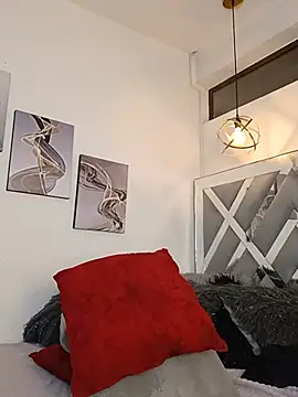 Czat XXX na żywo – Rossi_ss1