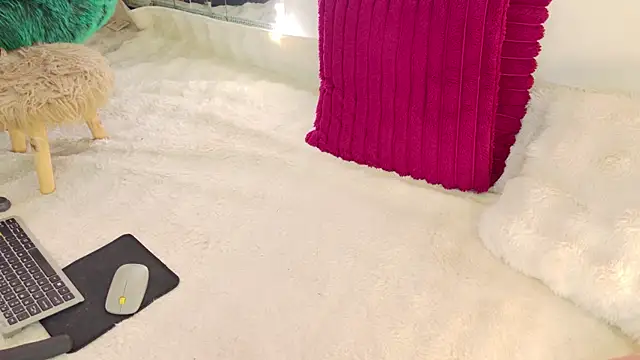 Czat XXX na żywo – celia_chanel