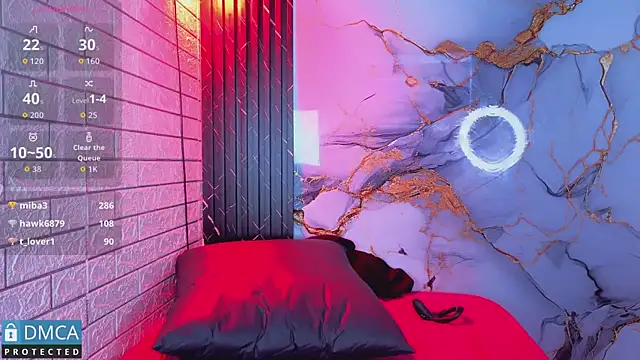 MaeveKuro Chat XXX in diretta
