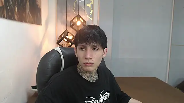 Chat XXX en directo de Cry_thereal