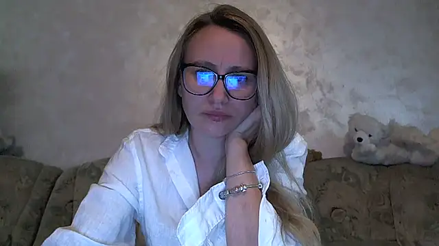 Chat +18 de Nataly_Rosy ao vivo