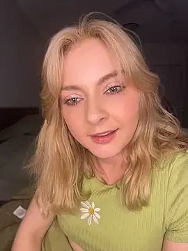 Lotttiee Adlı Modelin Canlı XXX Sohbeti