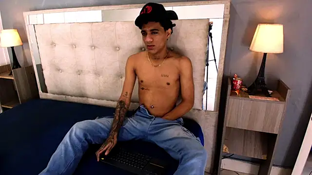 Онлайн чат XXX _Thiago12