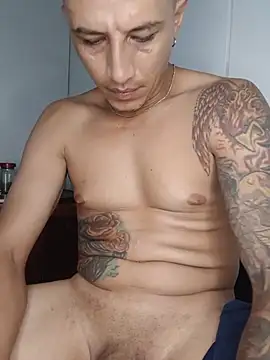 Andreesr Chat XXX live