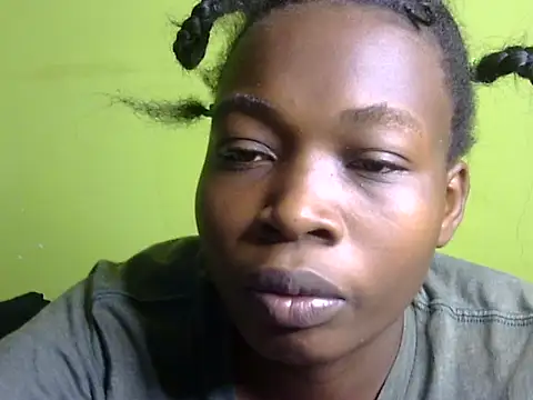 Chat XXX en directo de Horny-pretty