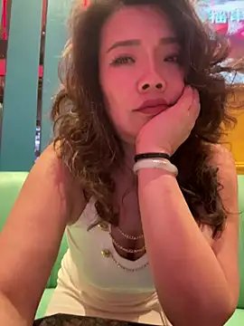 anna_kkのライブXXXチャット