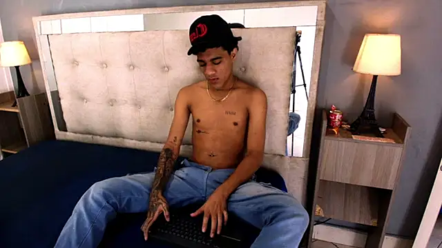 Chat +18 de _Thiago12 ao vivo