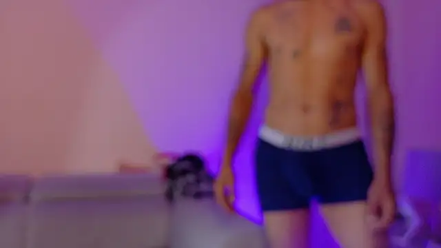 Amy-y-Logann Live XXX chat