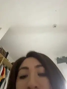 Meraryy Chat XXX live