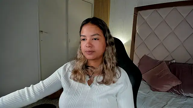 Czat XXX na żywo – dulce_lyraa1