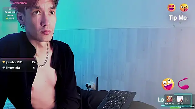 Živý XXX chat CalvinChapman